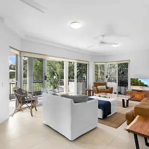 riviera-noosa-resort.hotelssunshinecoast.net/